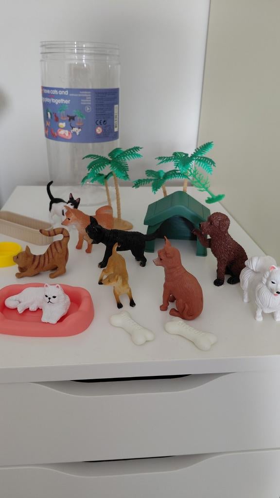 Speelset met katten en honden figuurtjes, Ophalen of Verzenden, Nieuw, Jongen of Meisje