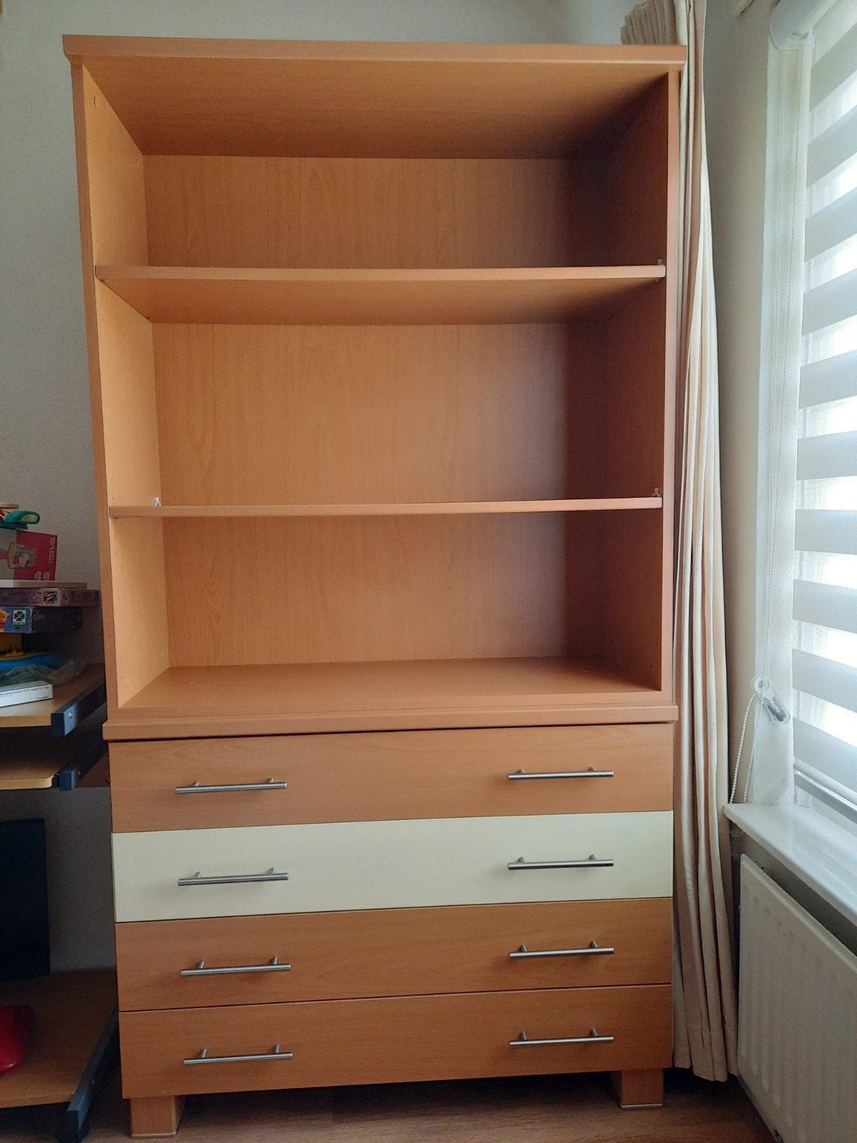 Houten boekenkast met lades, Ophalen, Met plank(en), Gebruikt, 50 tot 100 cm