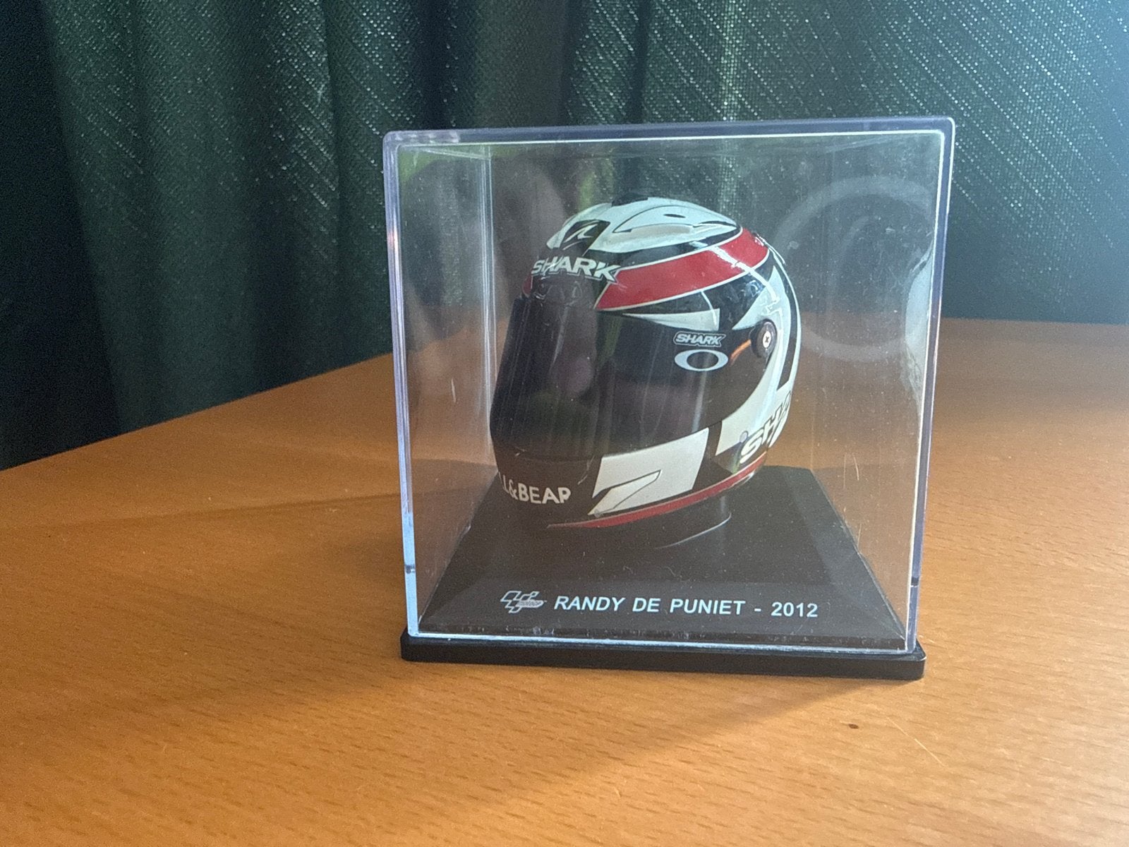 Randy de Puniet Shark Helm replica 2012 schaal 1:5, Ophalen of Verzenden, Zo goed als nieuw, Overige typen