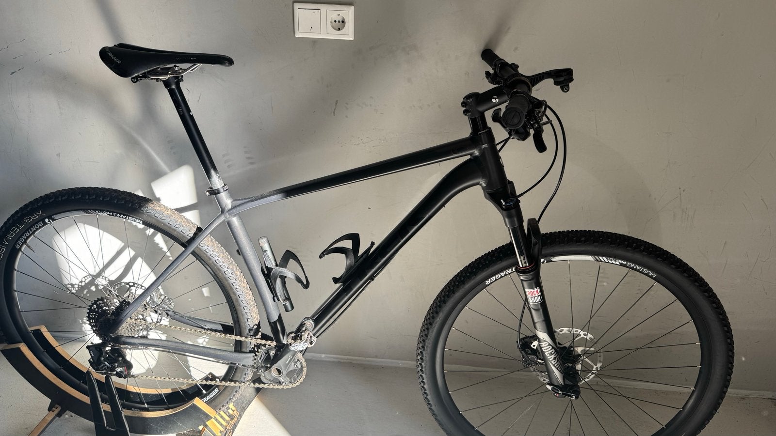 Foto 2 van Trek Superfly 8 alu mountainbike maat M