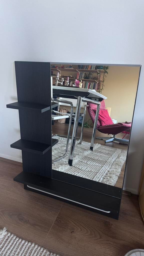 IKEA LILLÅNGEN spiegel met plankjes en handdoekrek, Huis en Inrichting, Badkamer | Badkamermeubels, Ophalen, 50 tot 100 cm, Zo goed als nieuw