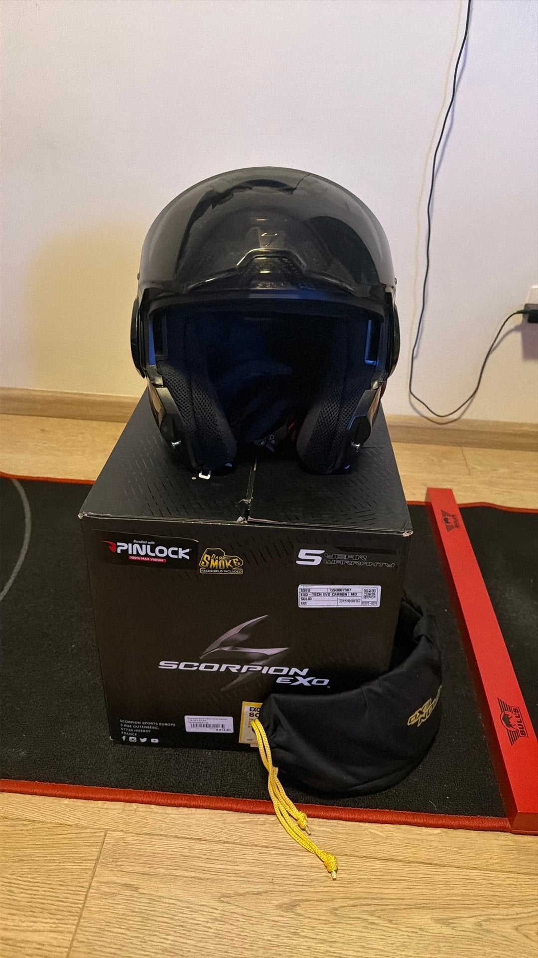 Scorpion exo tech evo carbon solid helm, Overige merken, M, Systeemhelm, Ophalen of Verzenden