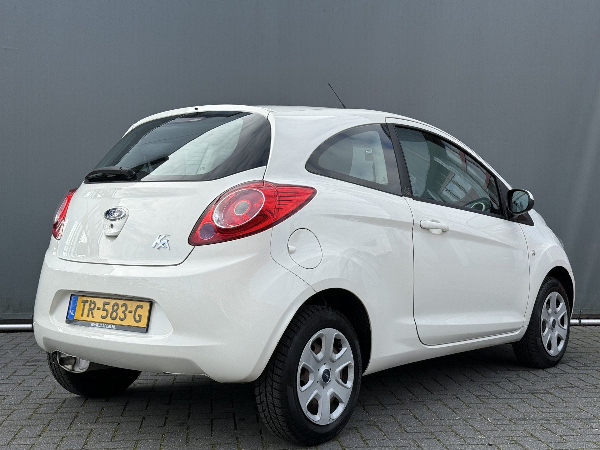 Ford Ka BWJ 2014 1.2 Style 70 PK start/stop RADIO | AIRCO, Voorwielaandrijving, Stof, Gebruikt, 4 cilinders