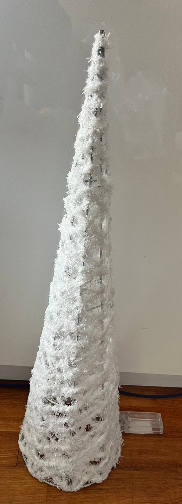 Witte piramide, Diversen, Ophalen, Gebruikt