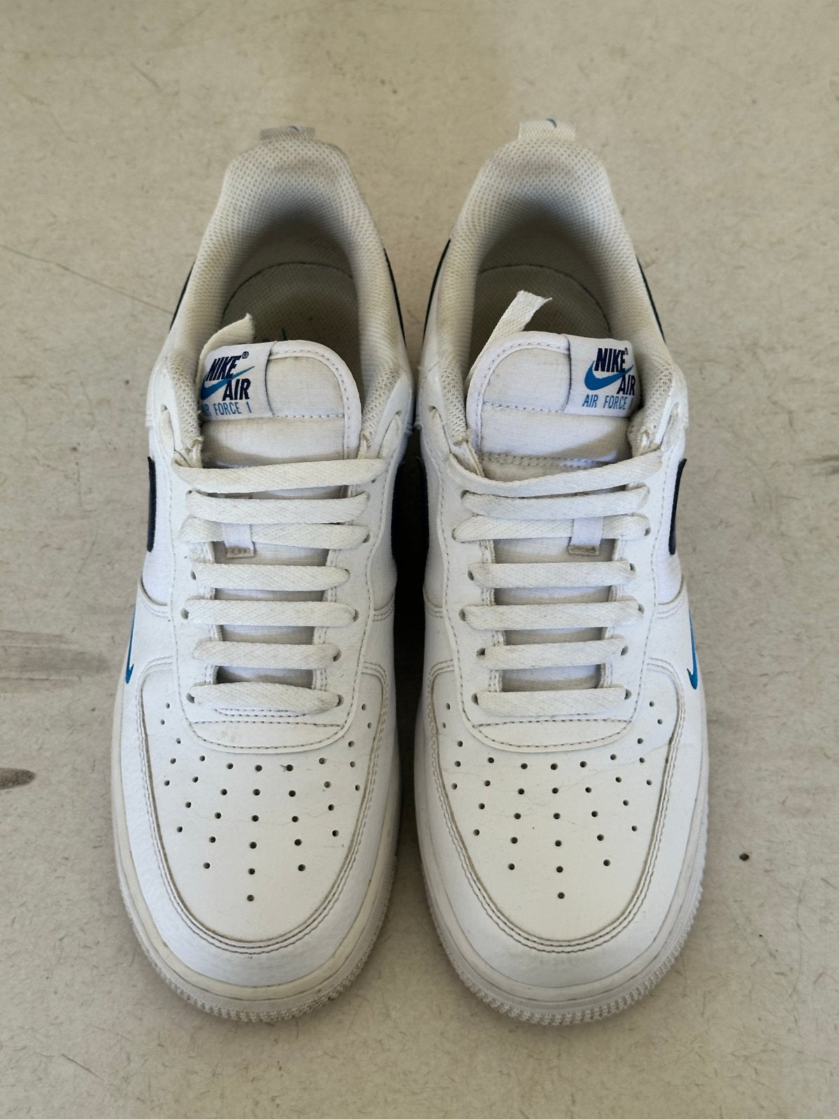 Nike Air Force 1 - Maat 43 - Zo goed als nieuw, Verzenden, Zo goed als nieuw, Wit, Sneakers of Gympen