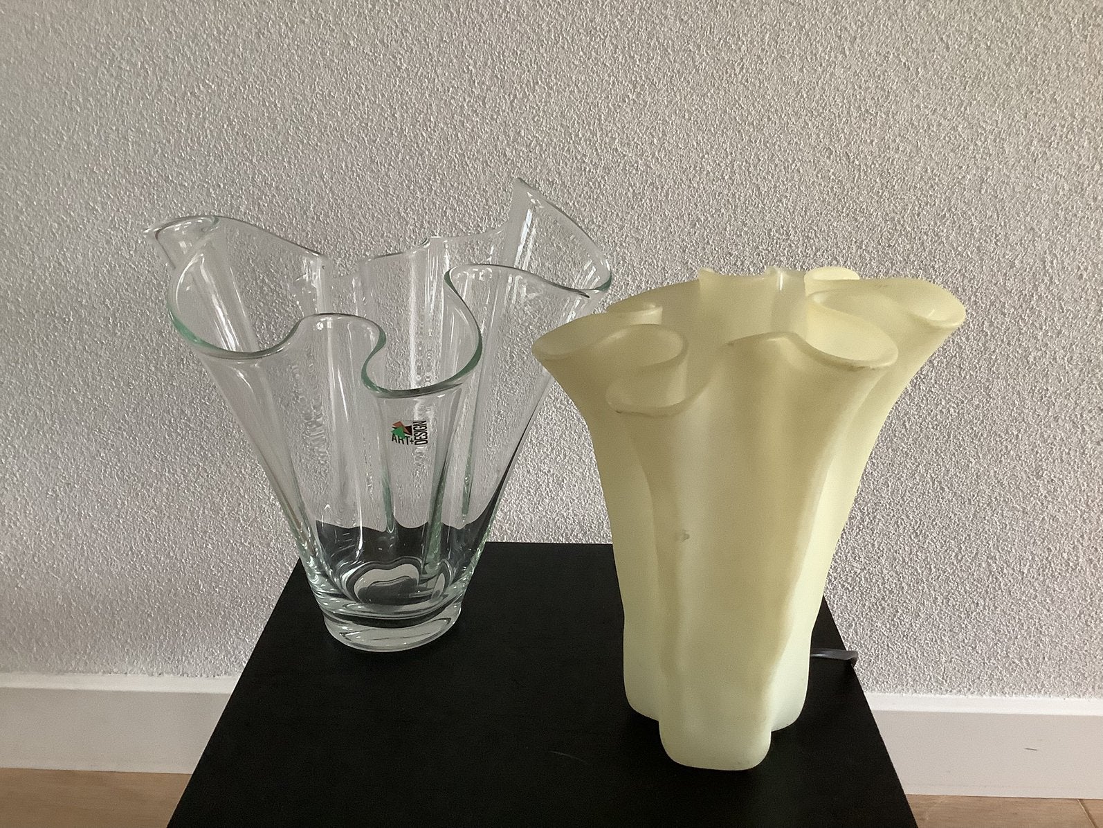 Design jaren 80 zakdoeklamp (Fazzoletto) en zakdoekvaas, Ophalen of Verzenden, Zo goed als nieuw, Design