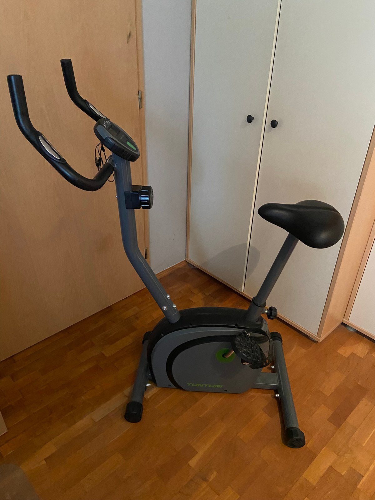 Stationair fiets, Ophalen, Overige materialen, Zo goed als nieuw, Benen