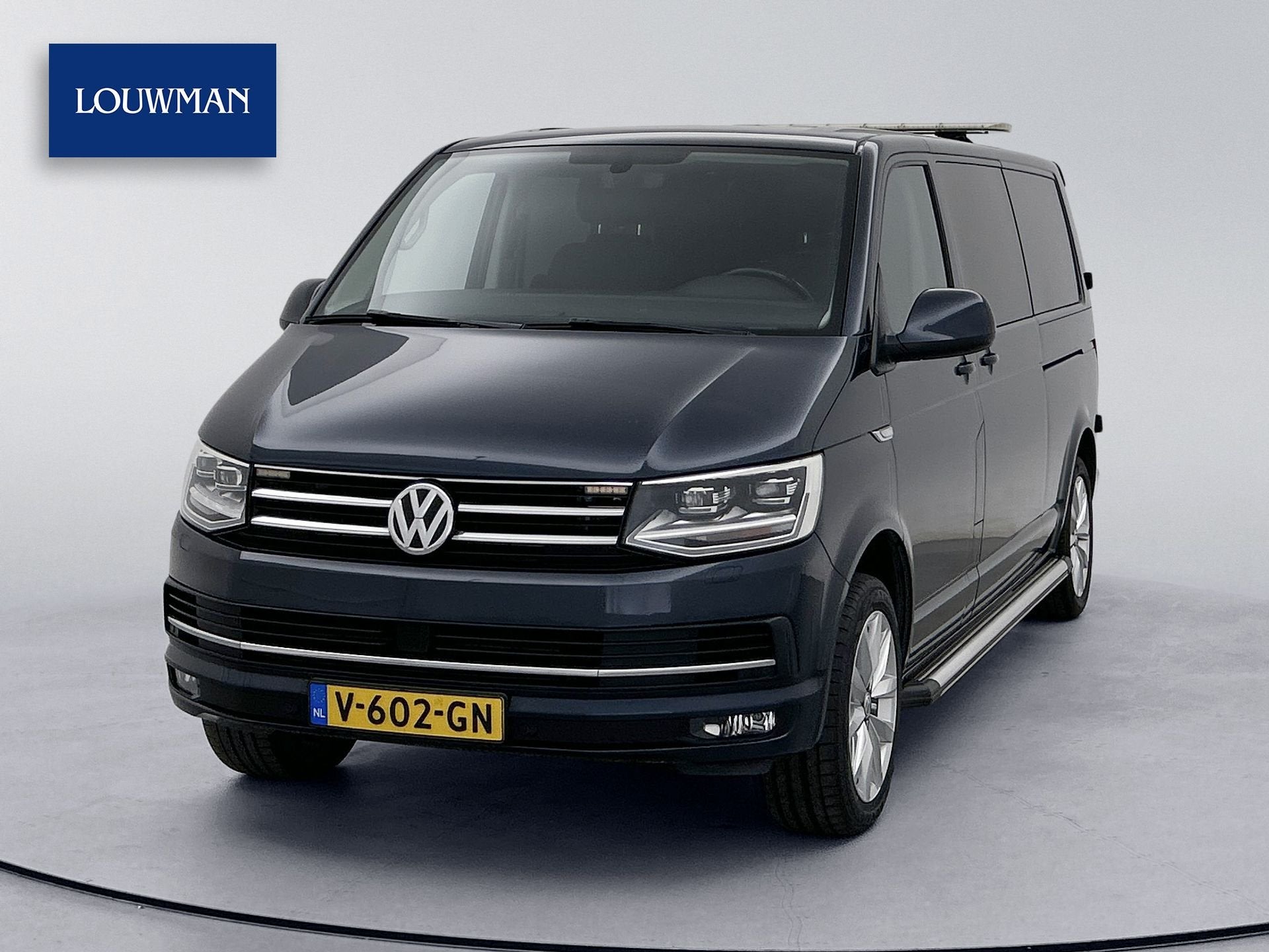 Volkswagen Transporter 2.0 TDI L2H1 DC Highline 204pk DSG Ad, Stof, Gebruikt, 4 cilinders, Met garantie (alle)