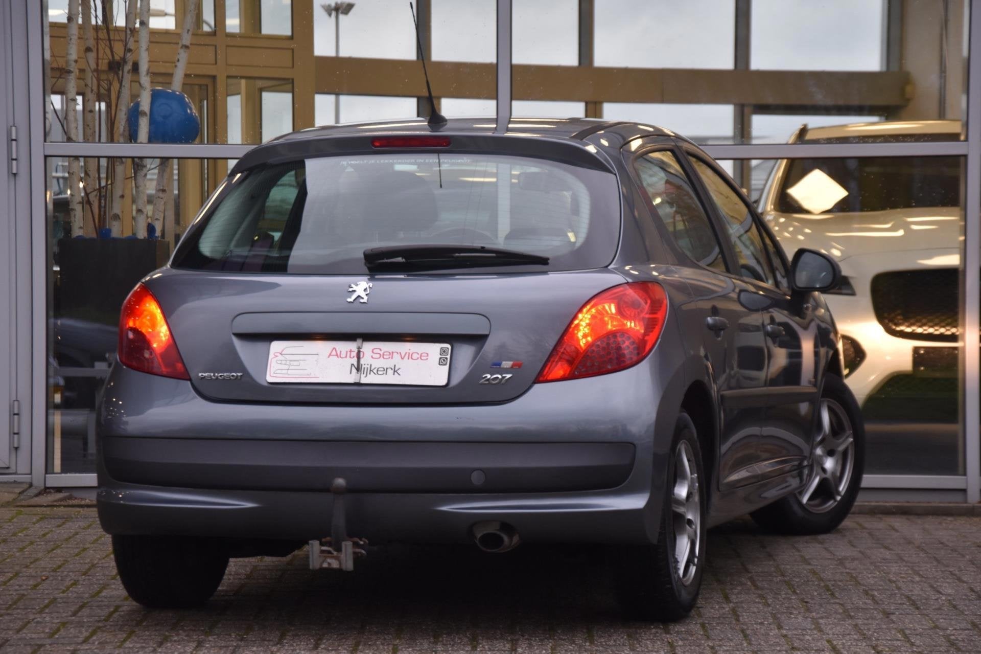 Peugeot 207 1.6 VTi Look | Airco | Cruise | PDC | Trekhaak |, Voorwielaandrijving, Stof, Gebruikt, Zwart