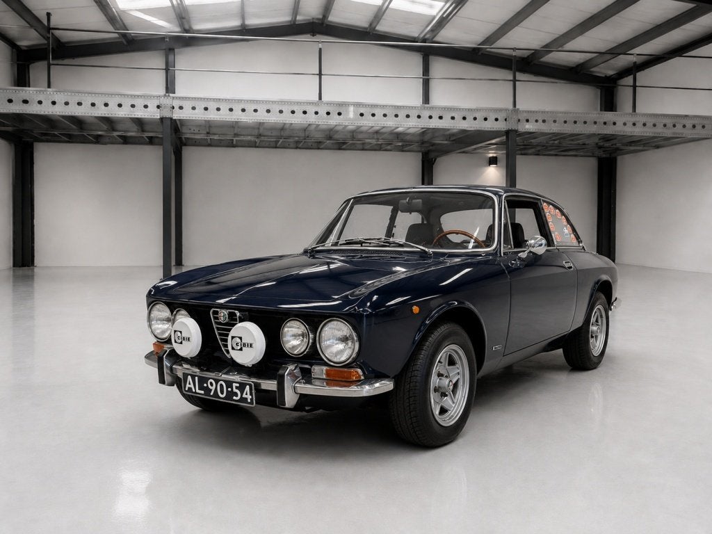 Alfa Romeo 1750 GTV Bertone (bj 1971), Auto's, Stof, Zwart, Bedrijf, Sportstoelen
