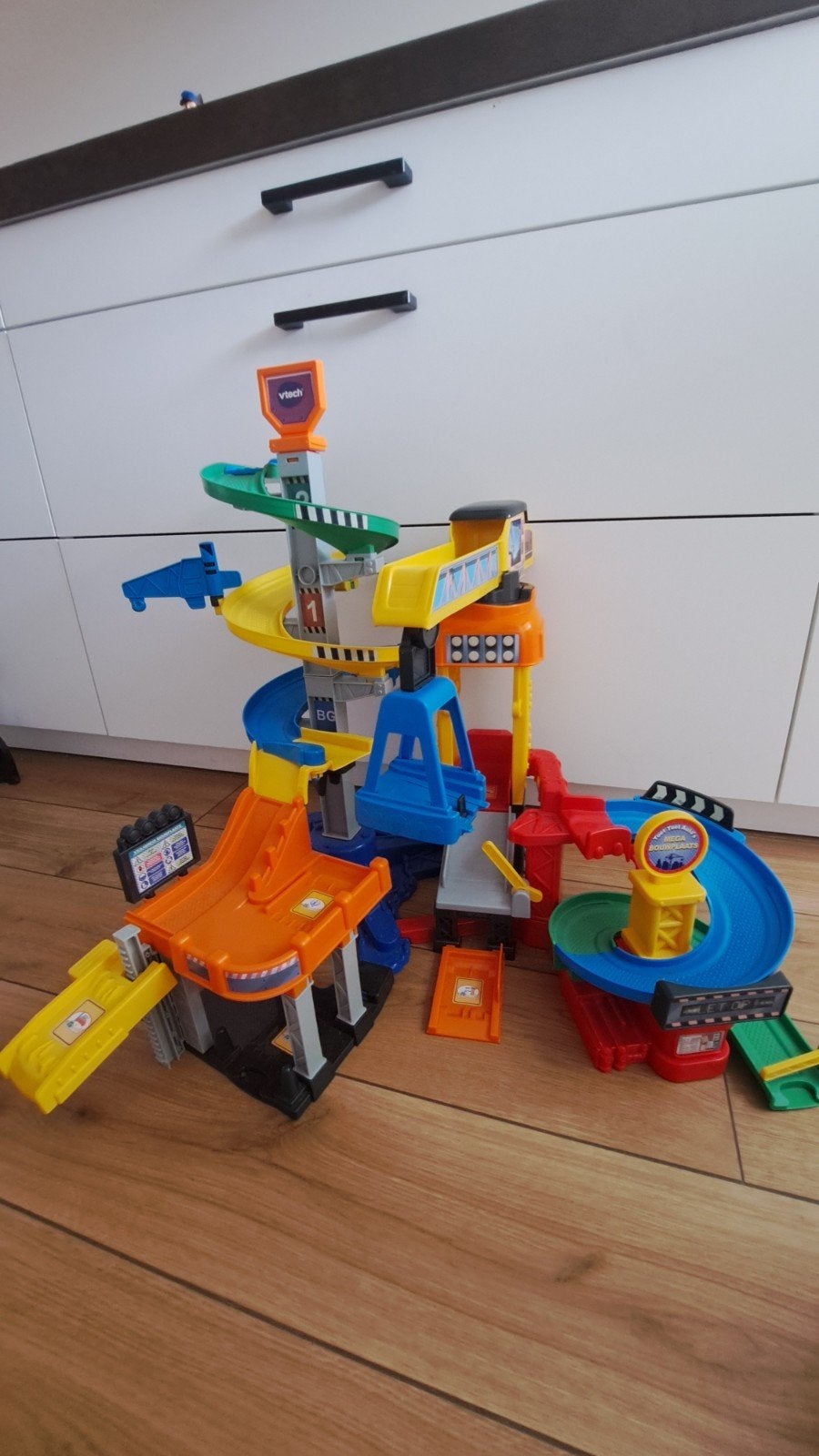 VTech Toet Toet Auto's - Mega Bouwplaats met Kevin Kiepwagen, Ophalen