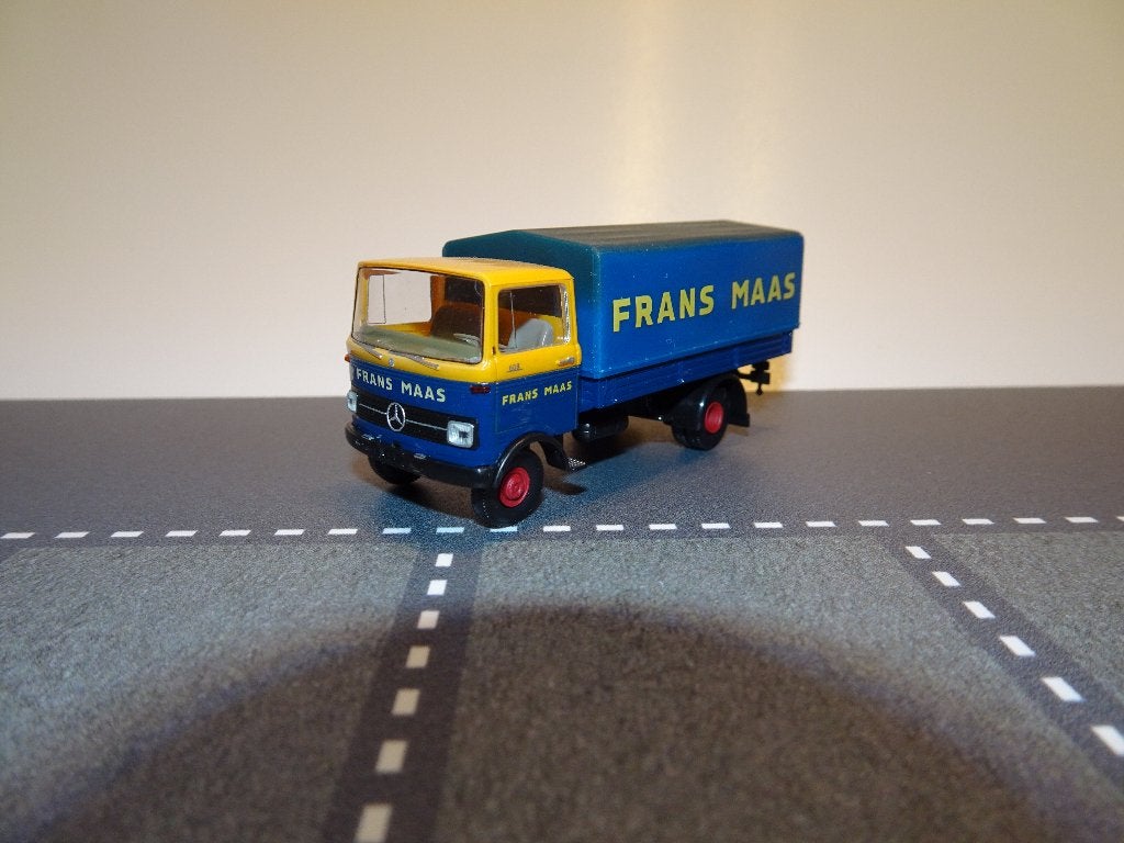 817 brekina mercedes lp ? frans maas venlo 1:87 truck trein, Ophalen of Verzenden, Nieuw, Bus of Vrachtwagen, Brekina