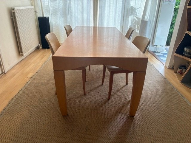 Molteni vintage eetkamerset – perenhout – tafel + 4 stoelen, Overige materialen, Gebruikt, 200 cm of meer, Italiaans design / postmodern