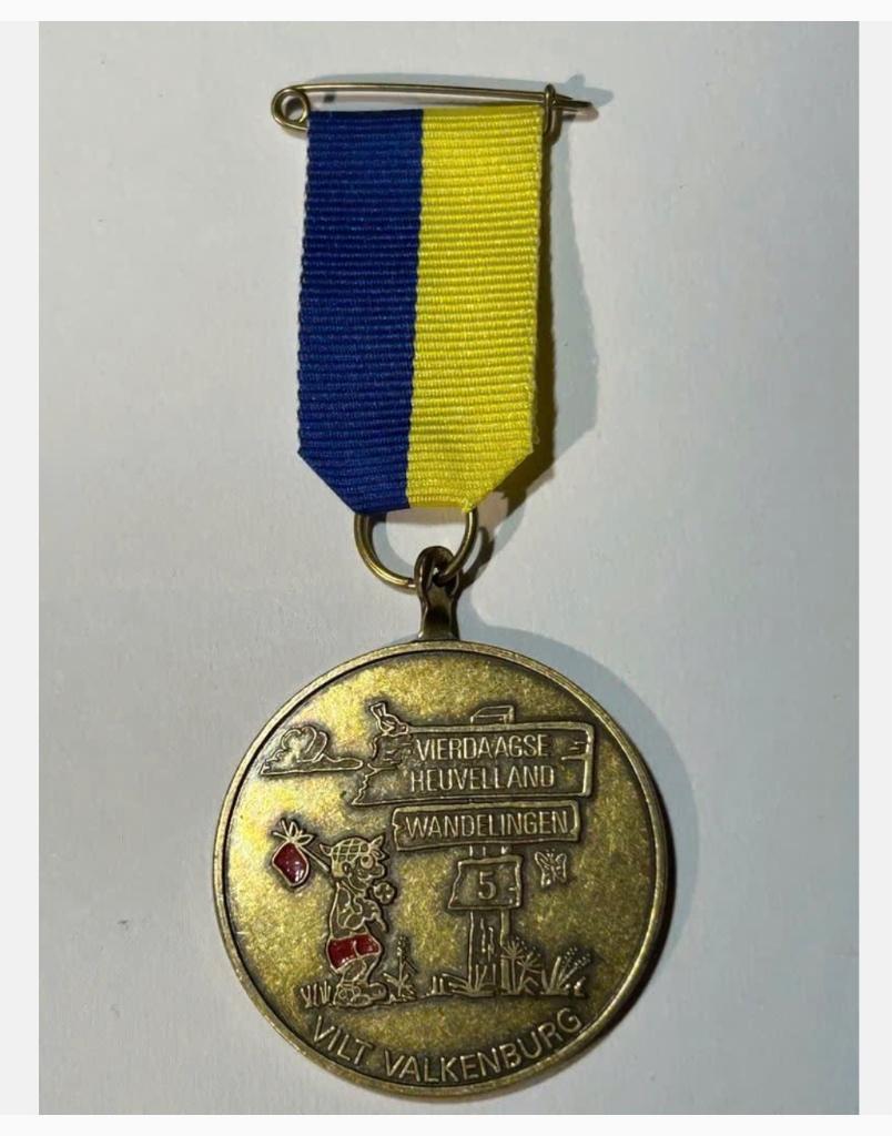 Medaille Vierdaagse Heuvelland Wandelingen Vilt Valkenburg, Postzegels en Munten, Penningen en Medailles, Ophalen of Verzenden