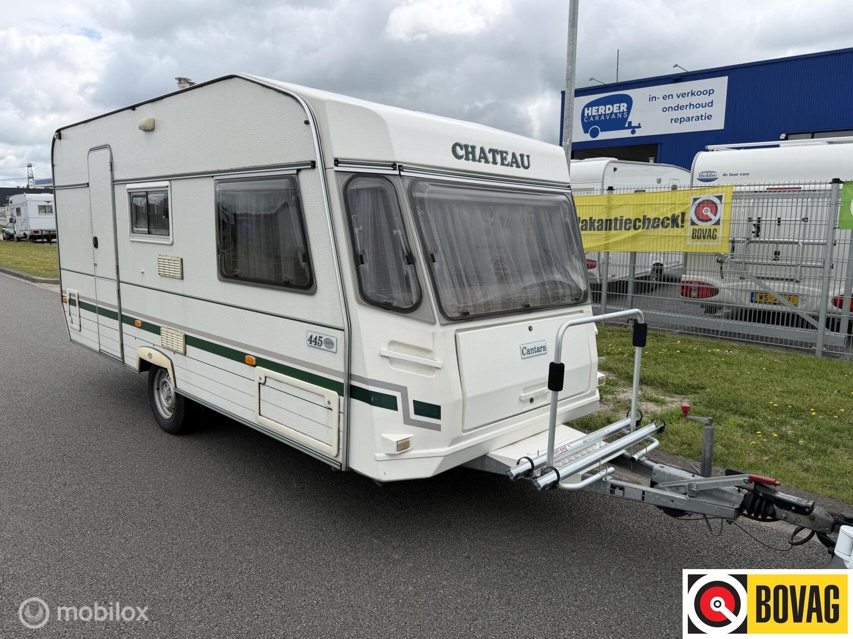 Chateau Cantara 445C Zeer nette caravan, Caravans en Kamperen, Caravans, Bedrijf, 750 - 1000 kg, Chateau