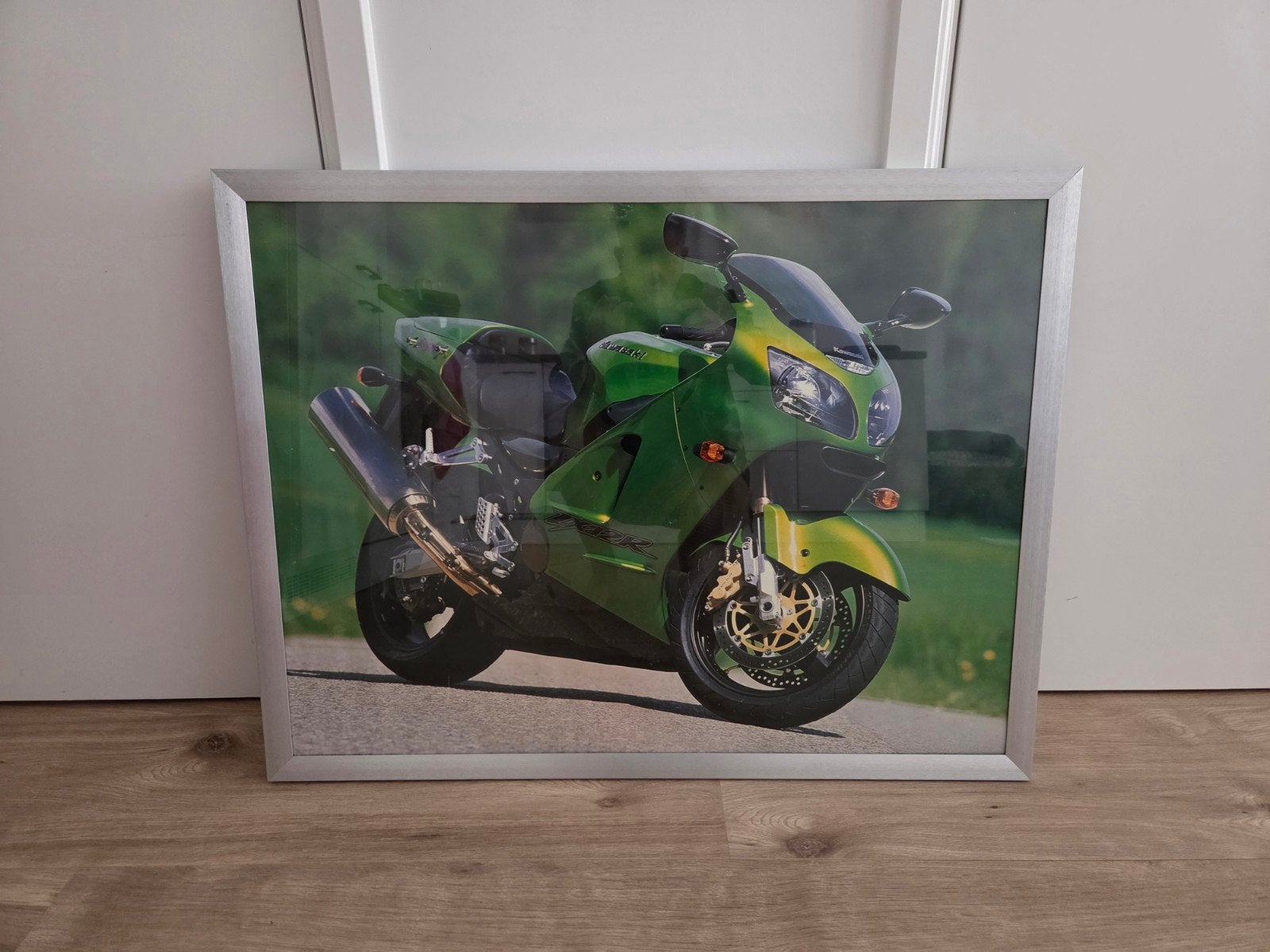 Poster in lijst 65x85 - Groene Motor, Ophalen, Gebruikt, Foto of Poster, 75 – 100