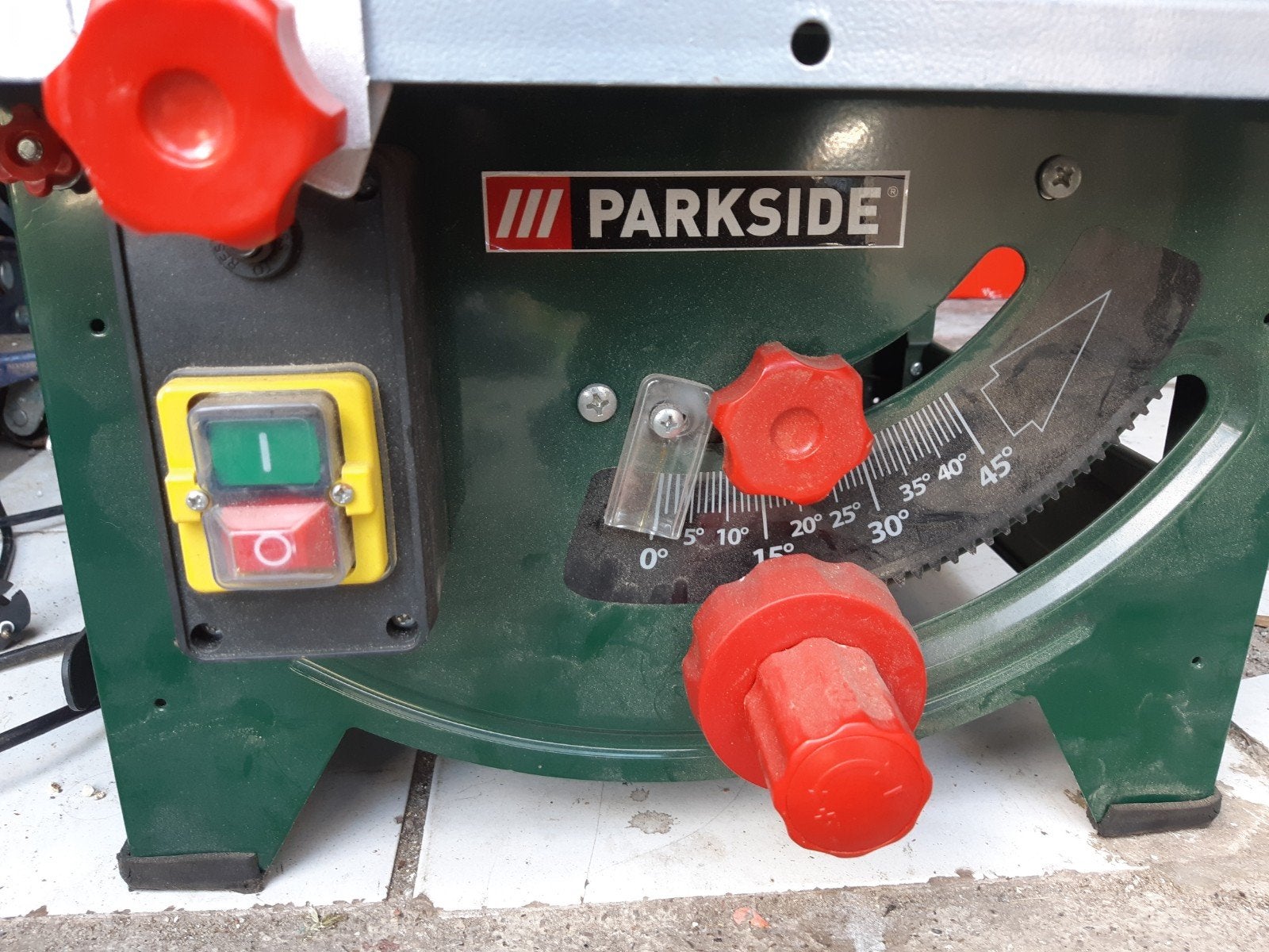 Parkside Zaagtafel - Compact en Krachtig, Doe-het-zelf en Verbouw, Gebruikt, Cirkelzaag, 70 mm of meer, Ophalen of Verzenden