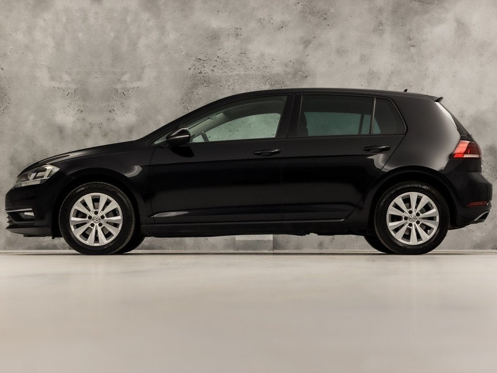 Volkswagen Golf 1.4 TSI Sportline (APPLE CARPLAY, 1e EIGENAA, Voorwielaandrijving, Gebruikt, 4 cilinders, Zwart
