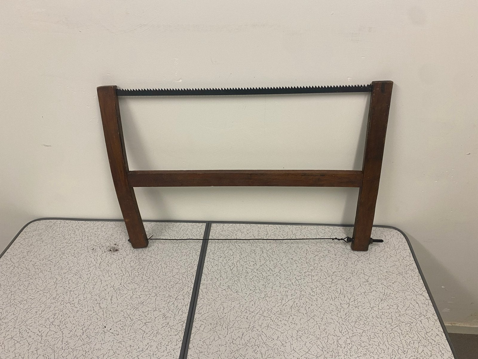 2 Antieke Houtzagen - Vintage Gereedschap, Antiek en Kunst, Ophalen