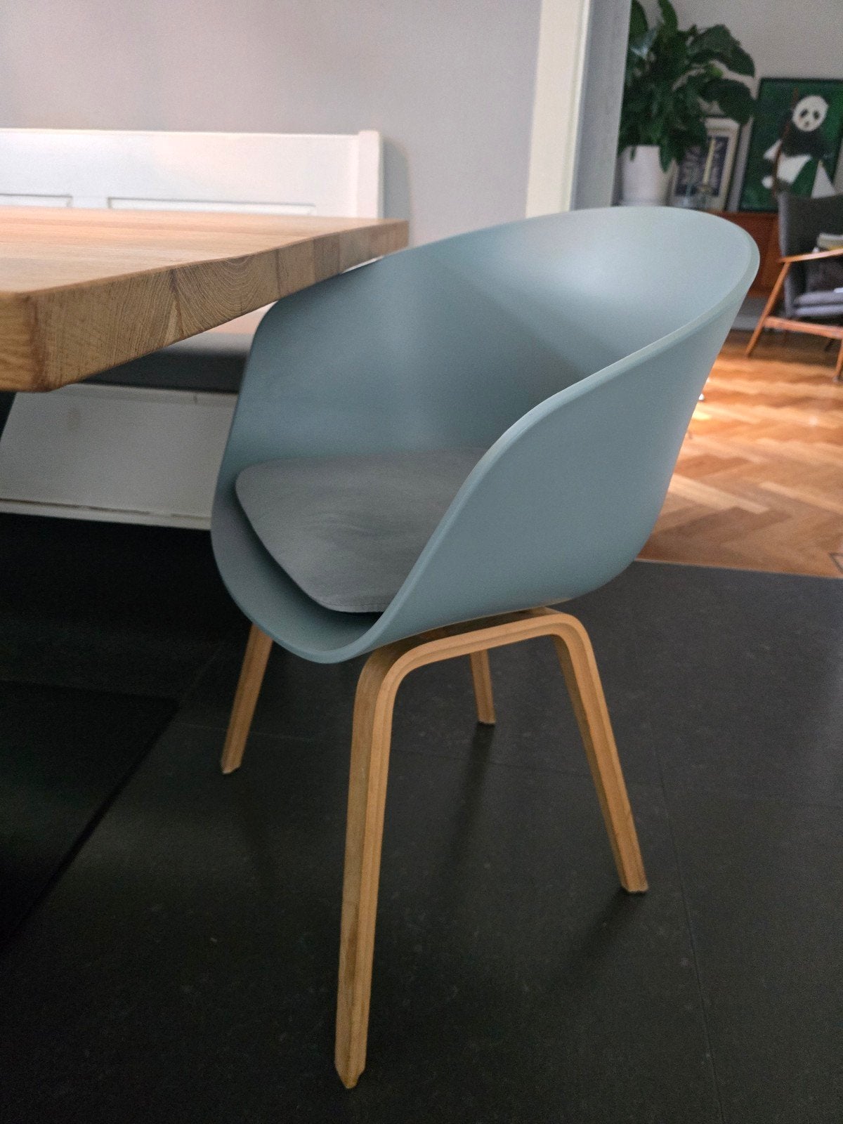HAY eetkamer stoel About a Chair Dusty Blue 2x, als nieuw, Ophalen, Zo goed als nieuw, Blauw, Twee