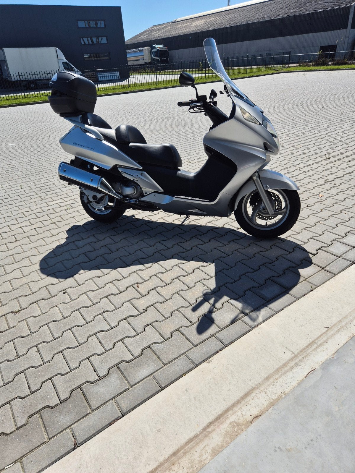 Honda Silverwing 600 - Comfortabele Motorscooter, Motoren, Motoren | Honda, Handvatverwarming, Motorrijbewijs A, Gebruikt, Particulier
