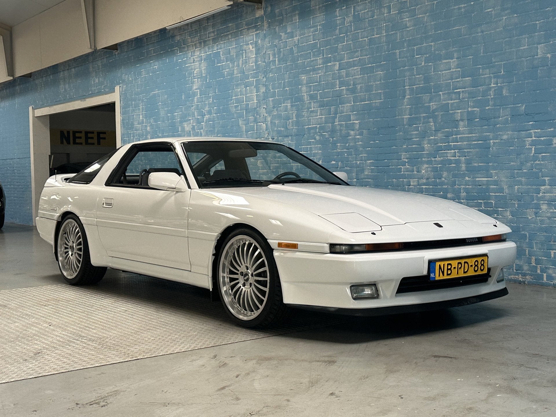 Toyota Supra 3.0i TC 24 AIRCO CRUISE NAVI LMV Auto is goede, foto 6