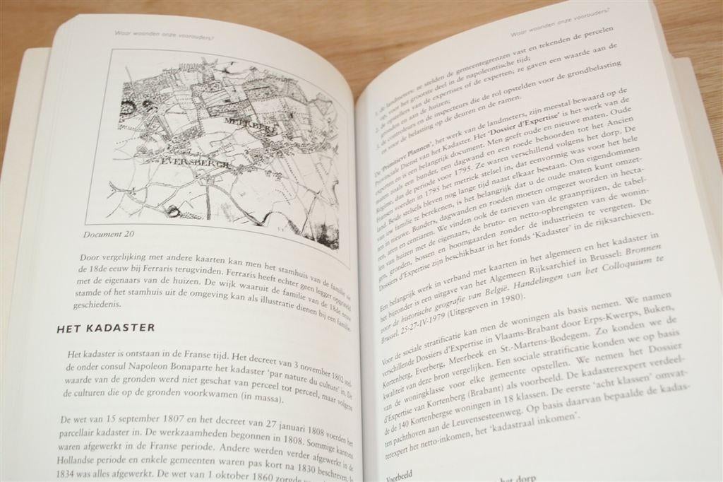 De Stamboom van uw Familie — Handleiding Familieonderzoek, Boeken, Ophalen of Verzenden, Gelezen