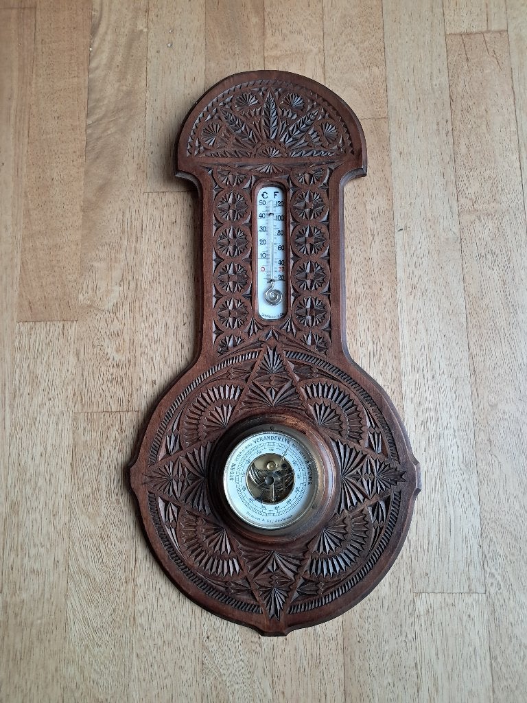 Antieke Friese Kerfsnede Barometer met Thermometer, Ophalen, Gebruikt, Barometer