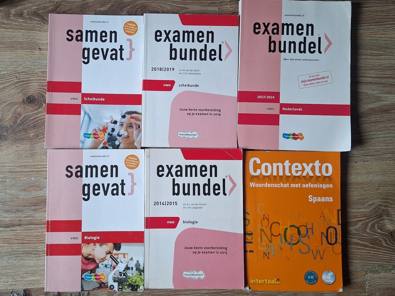 samengevat en examenbundels vwo, Boeken, Ophalen, Gelezen, VWO