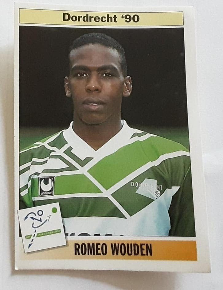 Panini voetbal 95 Dordrecht '90 325 Romeo Wouden, Ophalen of Verzenden, Zo goed als nieuw, Overige binnenlandse clubs, Poster, Plaatje of Sticker