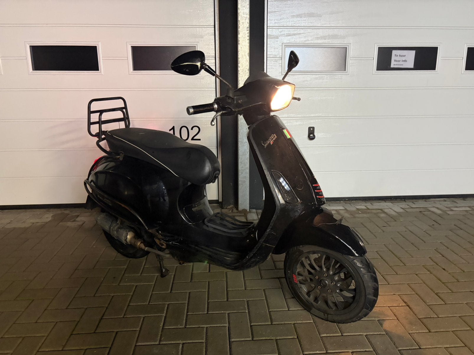 Vespa sprint brom wok, Ophalen, Gebruikt, Benzine, Vespa