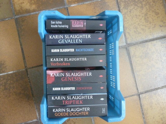 Karin Slaughter - 20 Paperbacks, Boeken, Ophalen of Verzenden, Gelezen, Karin Slaughter, Amerika