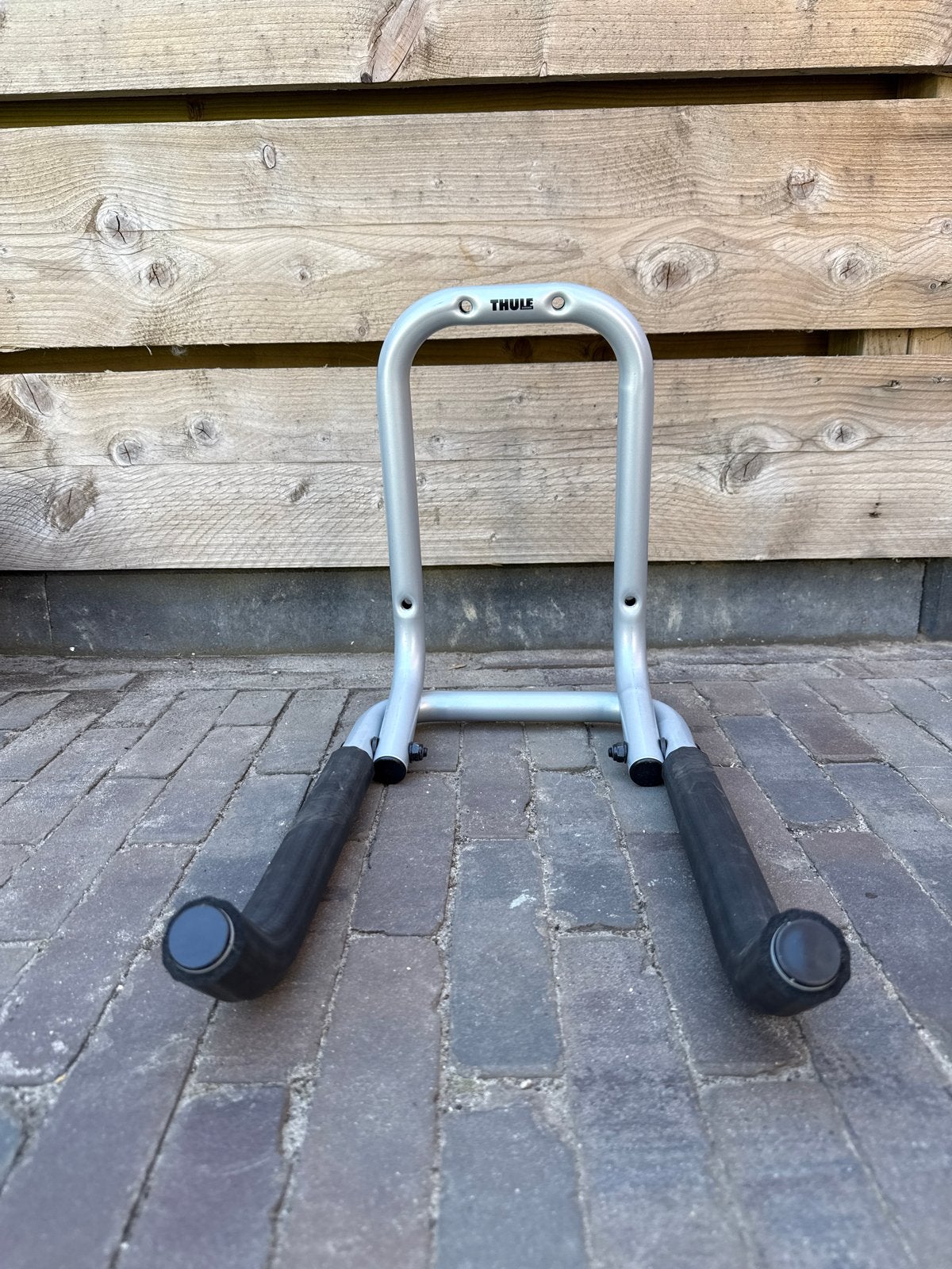 Thule fietsendrager muurbeugel / opbergbeugel, Fietsen en Brommers, Fietsaccessoires | Fietsenrekken, Verzenden, Gebruikt