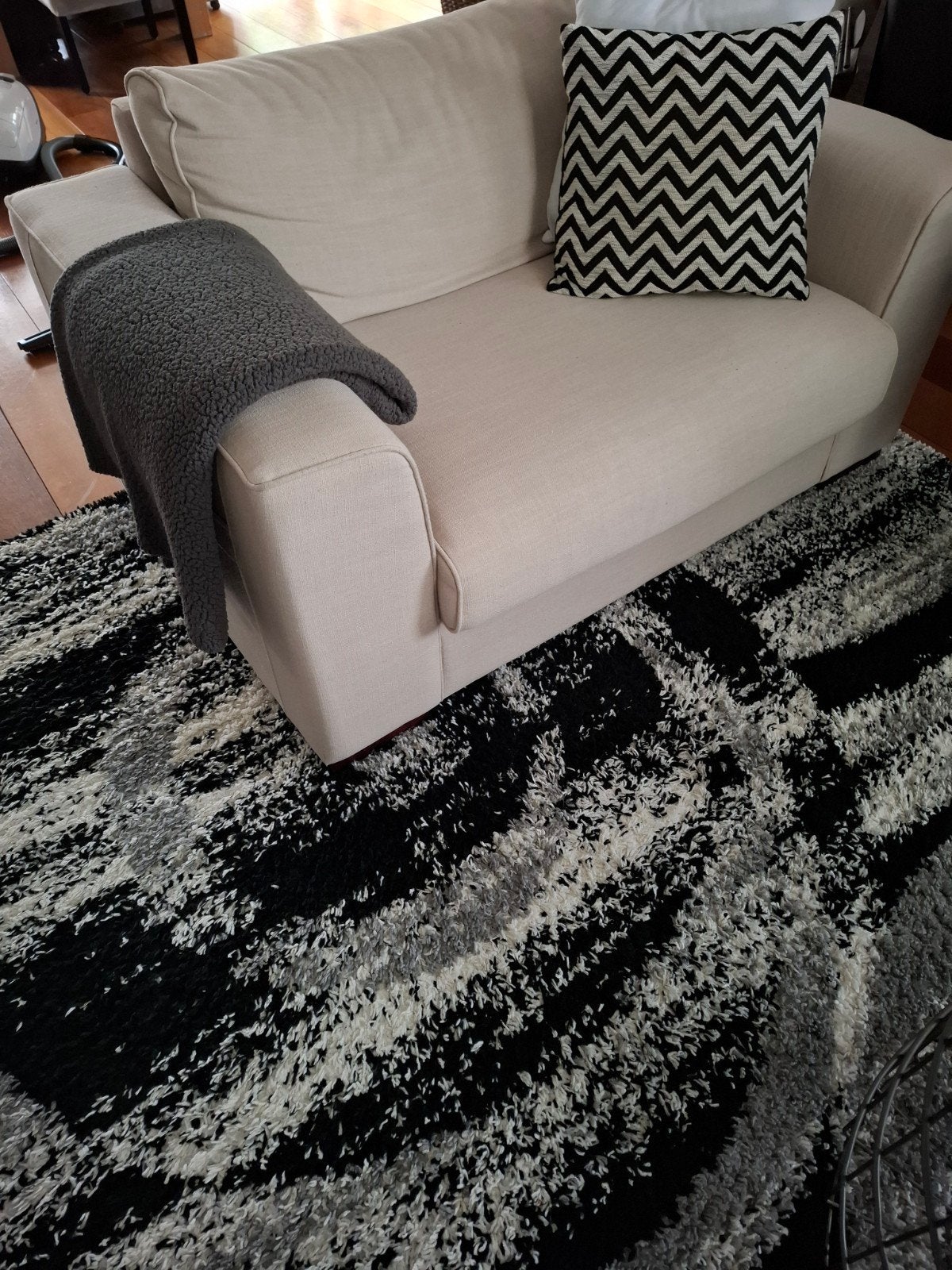 Modern vloerkleed., Zwart, 200 cm of meer, Ophalen of Verzenden, Zo goed als nieuw