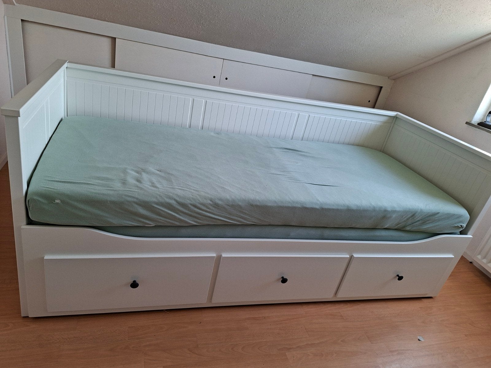 IKEA Hemnes Bedbank met 3 lades en uitschuifbaar bed, Huis en Inrichting, Slaapkamer | Bedden, Wit, Tweepersoons, Ophalen of Verzenden