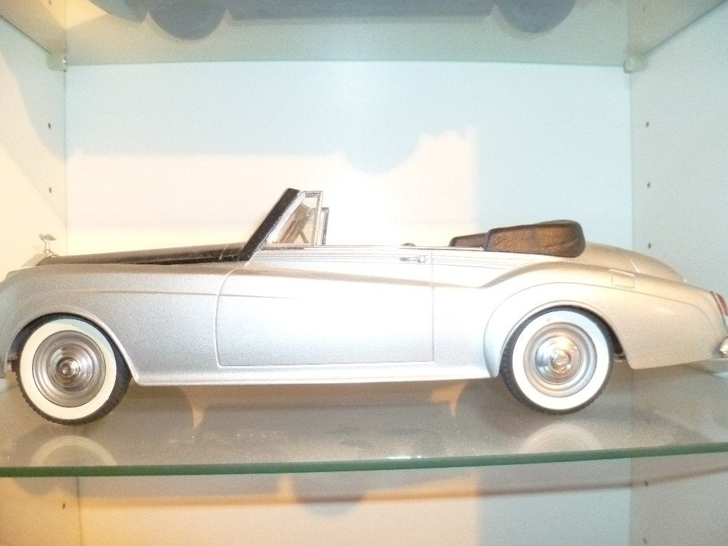 Rolls Royce Silver Cloud SOLIDO modelauto 1:20., Hobby en Vrije tijd, Modelauto's | 1:18, Ophalen of Verzenden, Zo goed als nieuw
