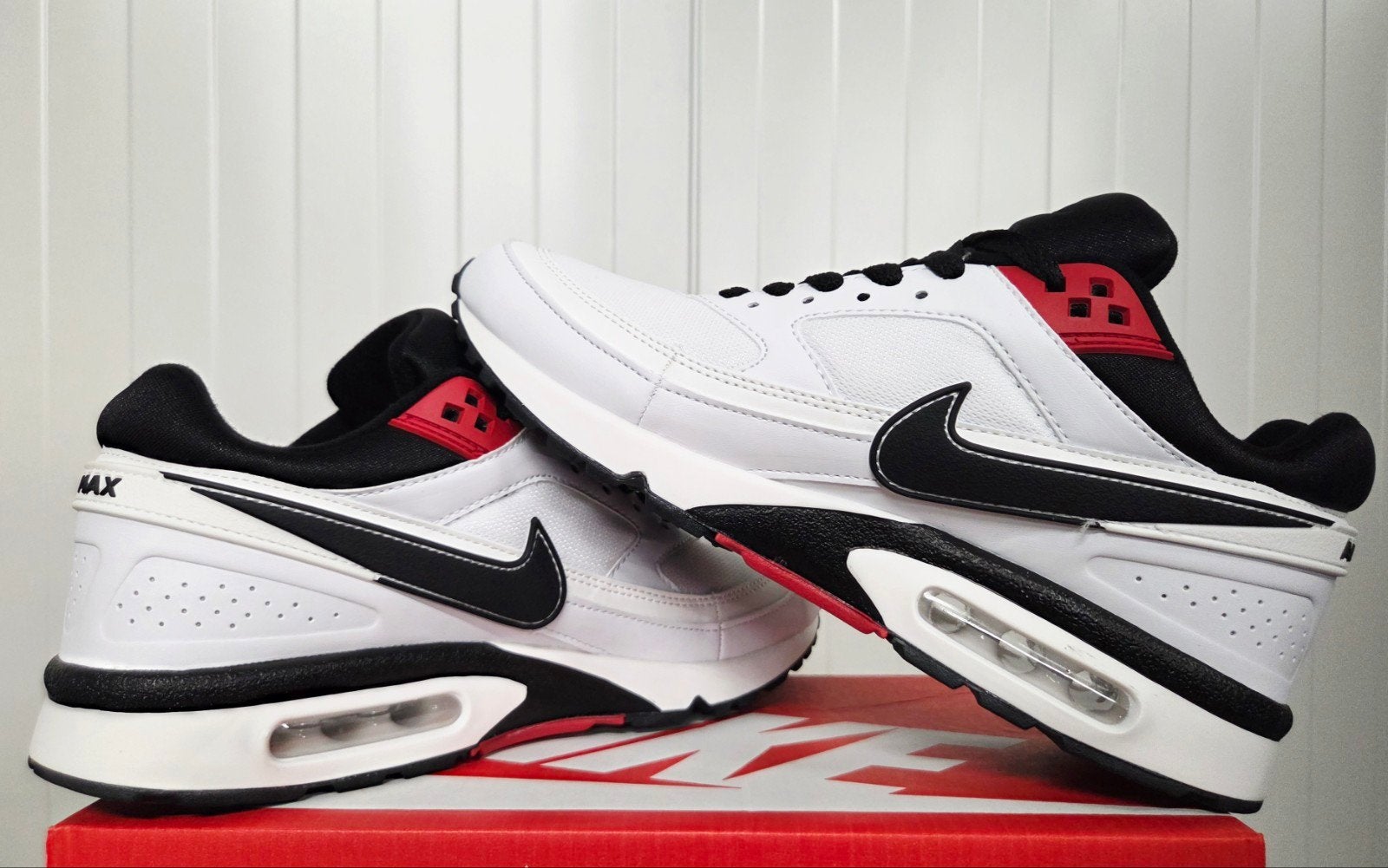 Nike air max Classic BW Wit/Zwart/Rood 40 42 47, Ophalen of Verzenden, Nieuw, Wit, Sneakers of Gympen