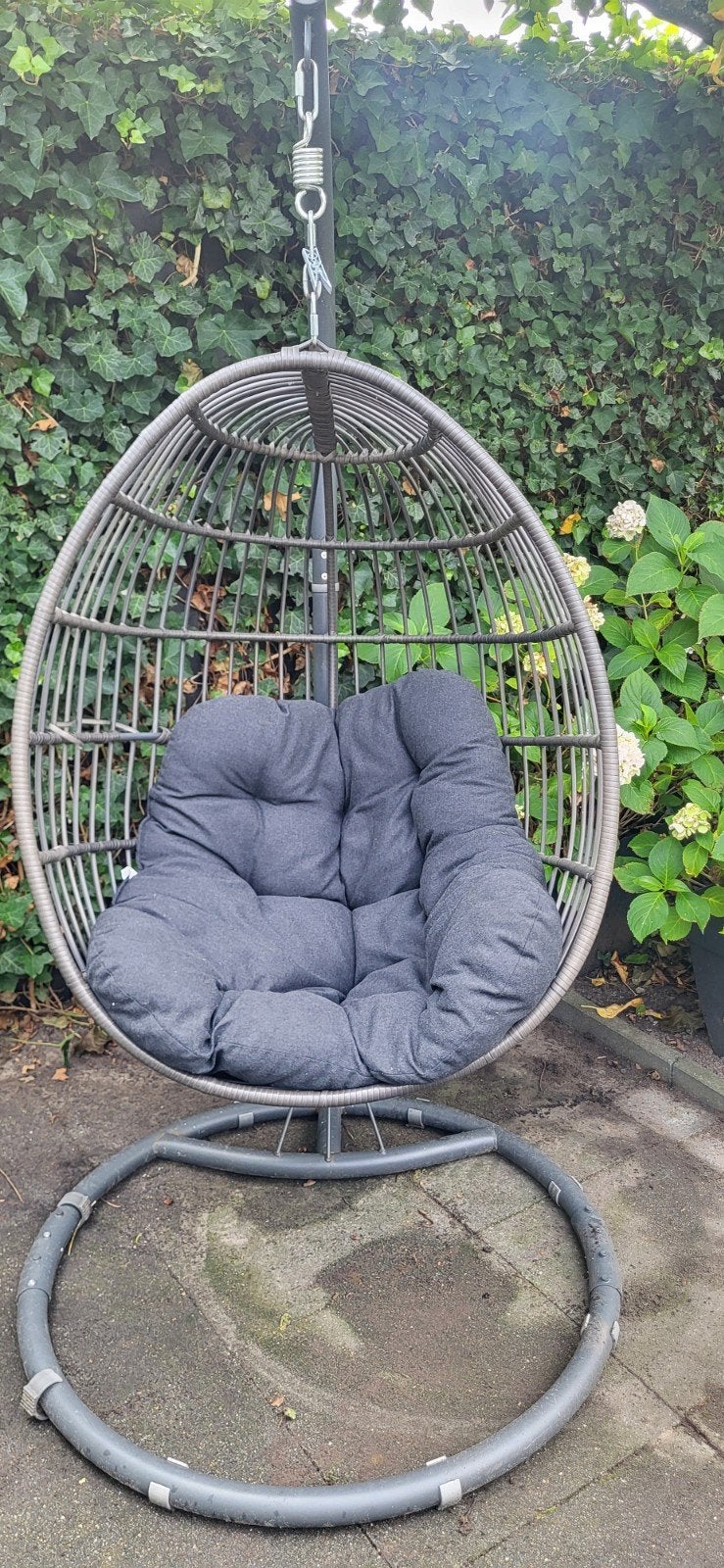 Egg Chair/ Hangstoel met Kussen - Grijs, Tuin en Terras, Tuinstoelen, Ophalen, Gebruikt, Wicker