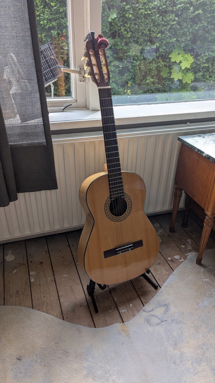 Complete set: Klassieke arirang gitaar + stand en draagtas, Muziek en Instrumenten, Ophalen of Verzenden, Klassieke of Spaanse gitaar