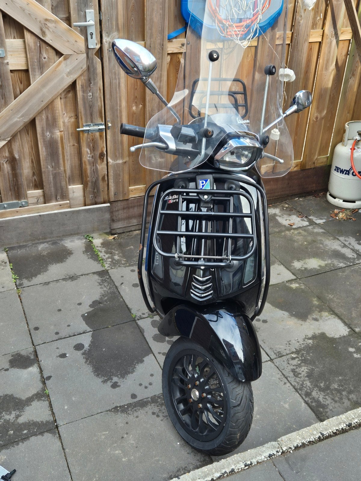 Vespa Sprint BWJ 2017 - Zwart,, Fietsen en Brommers, Scooters | Vespa, Ophalen of Verzenden, Gebruikt, Benzine, Overige modellen