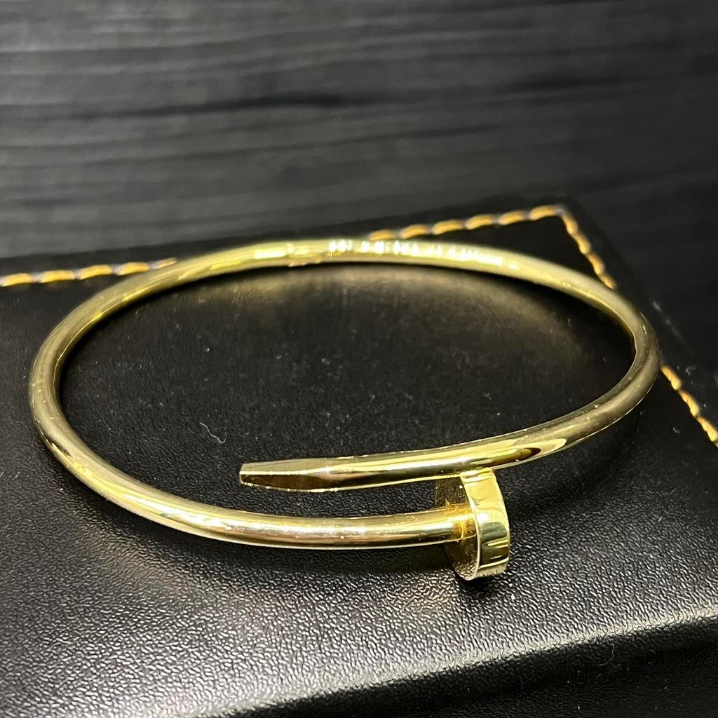 18 karaat gouden armband spijker model massief, Sieraden, Tassen en Uiterlijk, Armbanden, Ophalen of Verzenden, Zo goed als nieuw