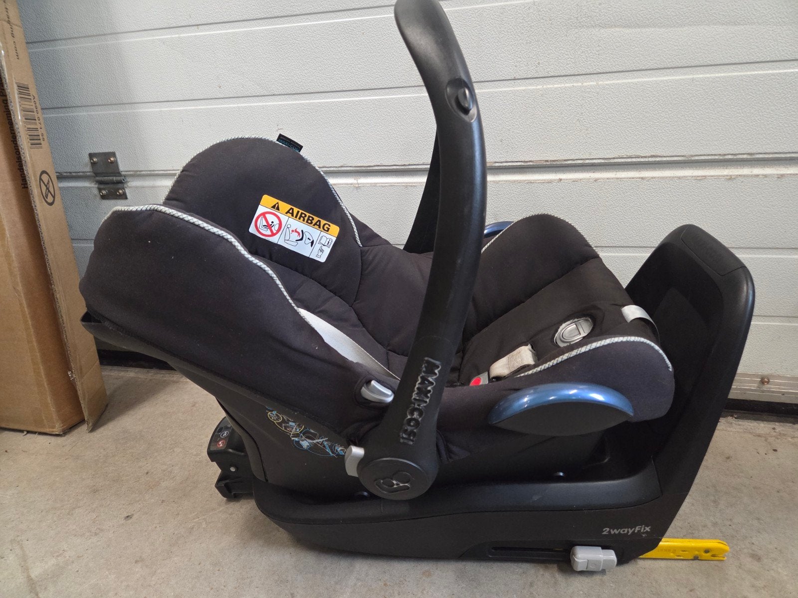 Maxi-Cosi Pebble Plus autostoel met 2wayFix base, Ophalen, Gebruikt, Zijbescherming, Isofix