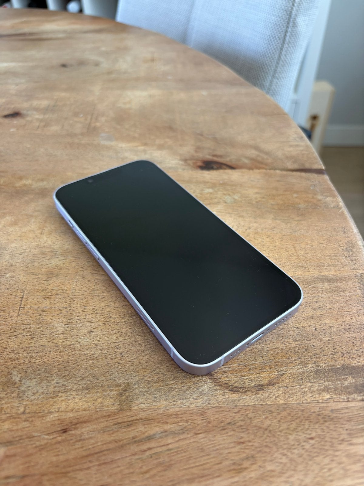 Iphone 14 paars + oplader, 128 GB, Paars, Ophalen of Verzenden, Zo goed als nieuw