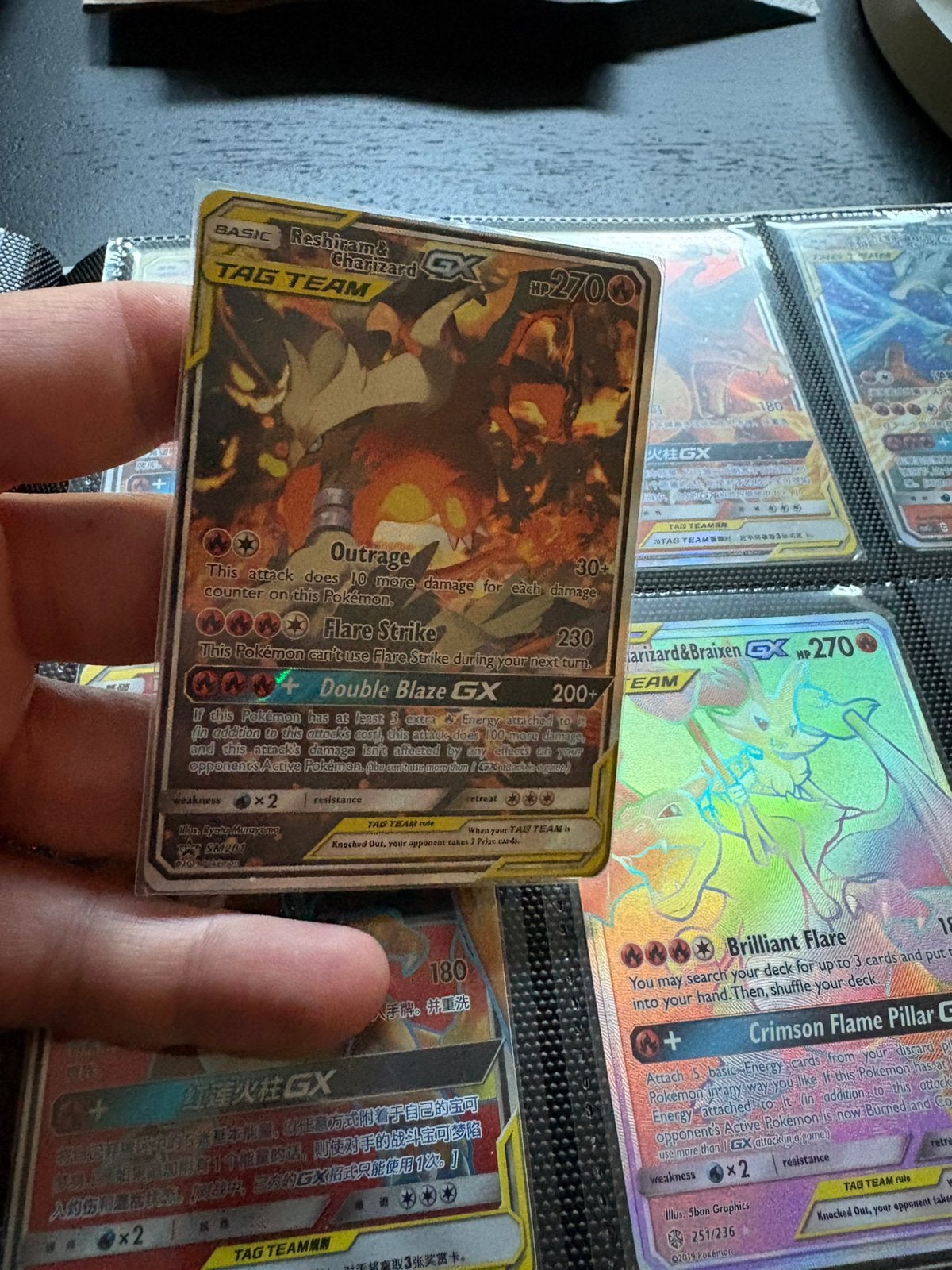 Reshiram en charizard, Ophalen of Verzenden, Zo goed als nieuw, Meerdere kaarten, Foil