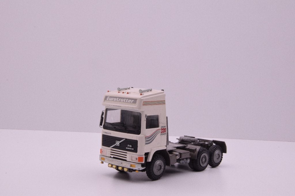 Volvo F10 Eurotrotter  4x2 trekker  '' Conrad '', Ophalen of Verzenden, Gebruikt, Bus of Vrachtwagen, Conrad