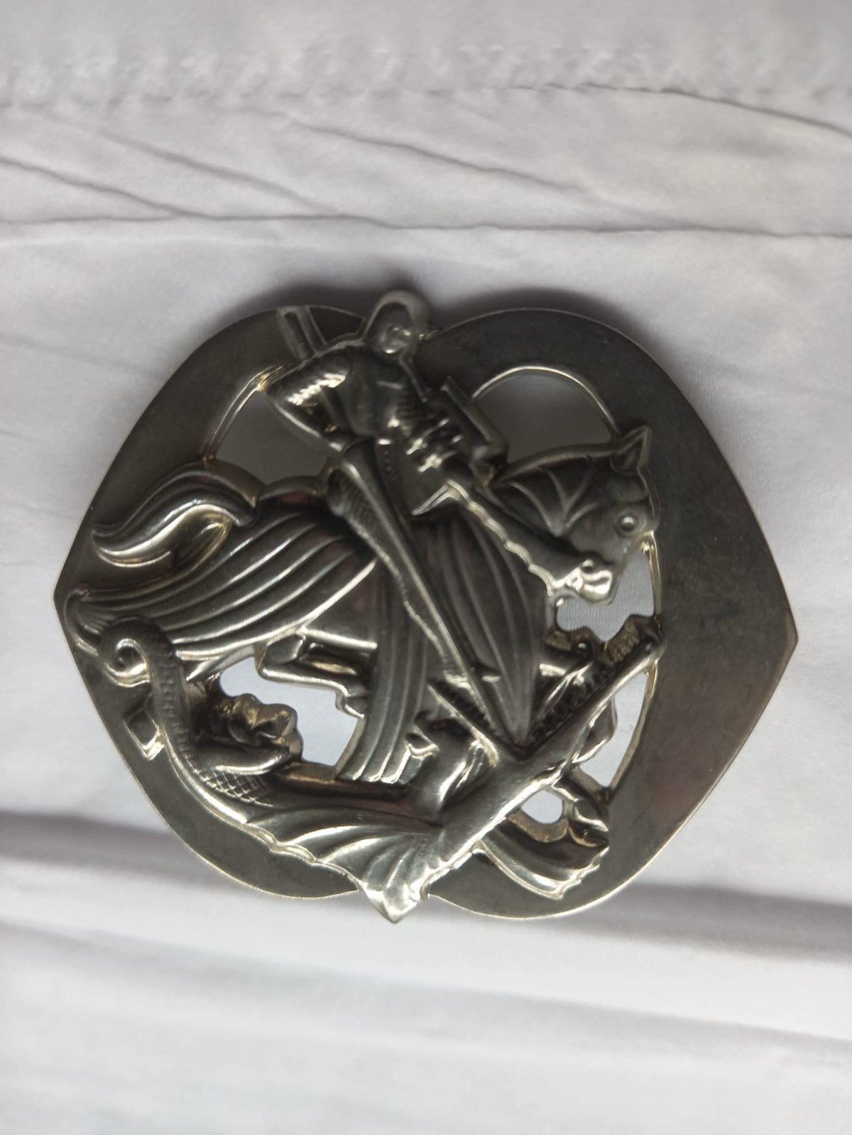 Baret embleem Huzaren Prins Van Oranje, Ophalen of Verzenden, Landmacht, Nederland, Embleem of Badge