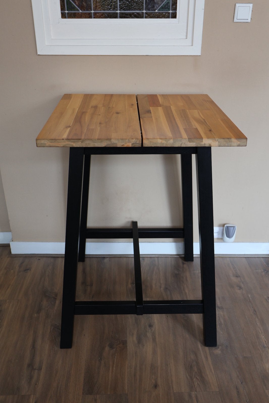 IKEA SKOGSTA bartafel + FRANKLIN klapstoel, Ophalen, Gebruikt