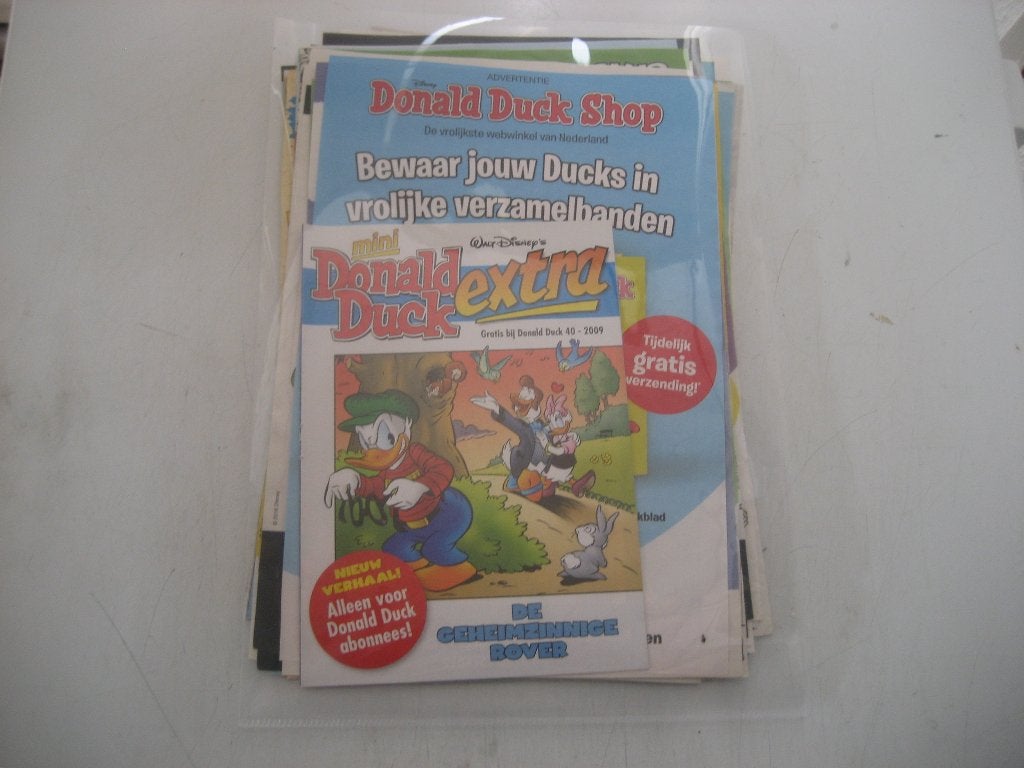 partij donald duck reclame knipsels posters etc, Ophalen of Verzenden, 1980 tot heden, Nederland, Knipsel(s)