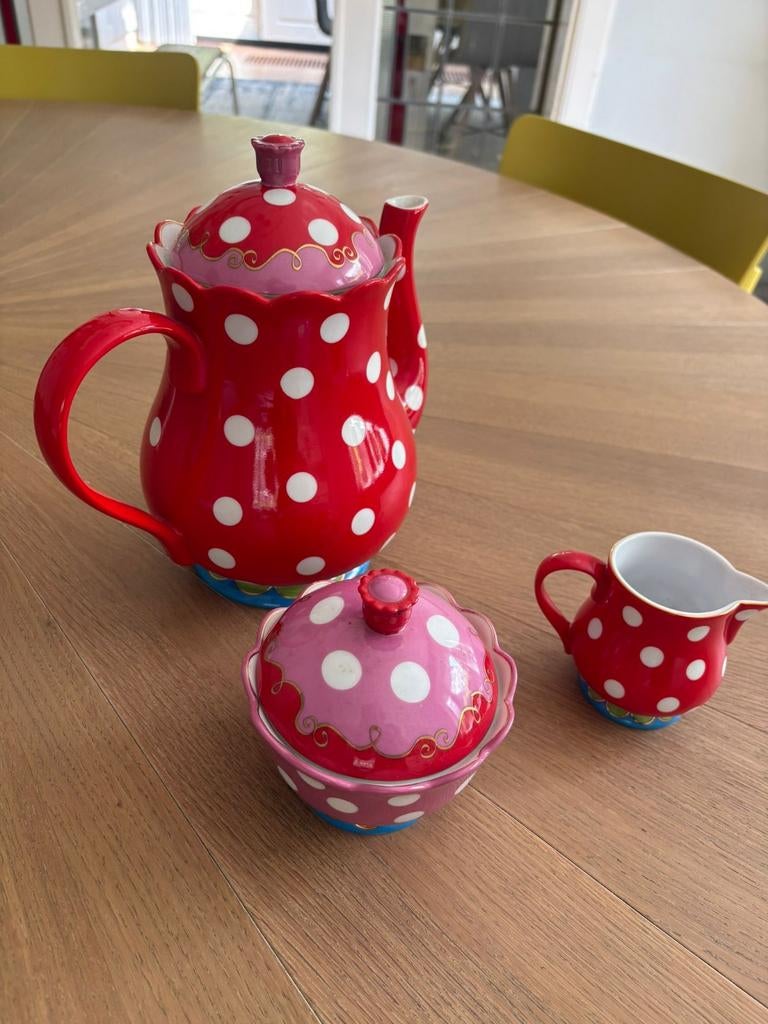 Oilily theepot, suikerpot en melkkannetje - Stipjes design, Keramiek, Overige typen, Ophalen of Verzenden, Zo goed als nieuw