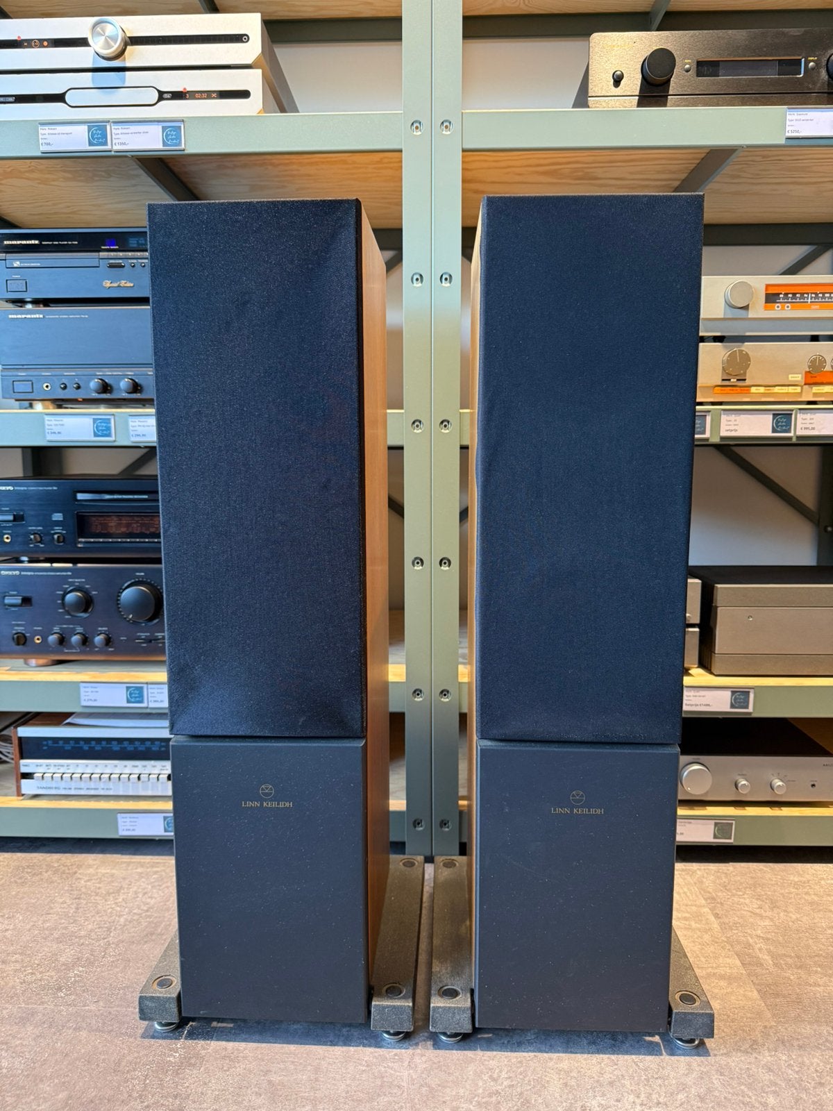 Linn Keilidh incl. KU-STONE voeten, mooie staat, garantie, Contact@vintageaudiobreda.nl, Zo goed als nieuw, Bosschendijk 193b, Oudenbosch